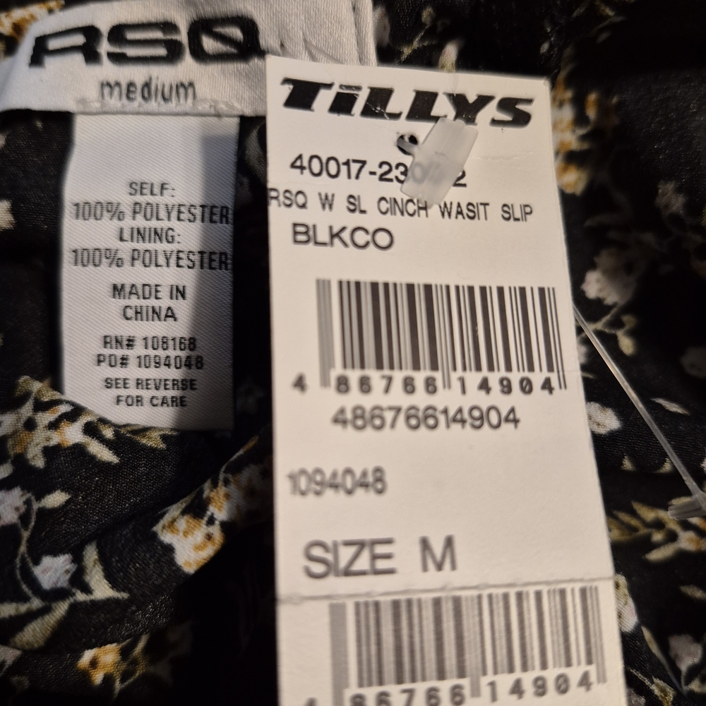 NWT RSQ Black Flowy Cottagecore Floral Dress - Picture 6 of 7